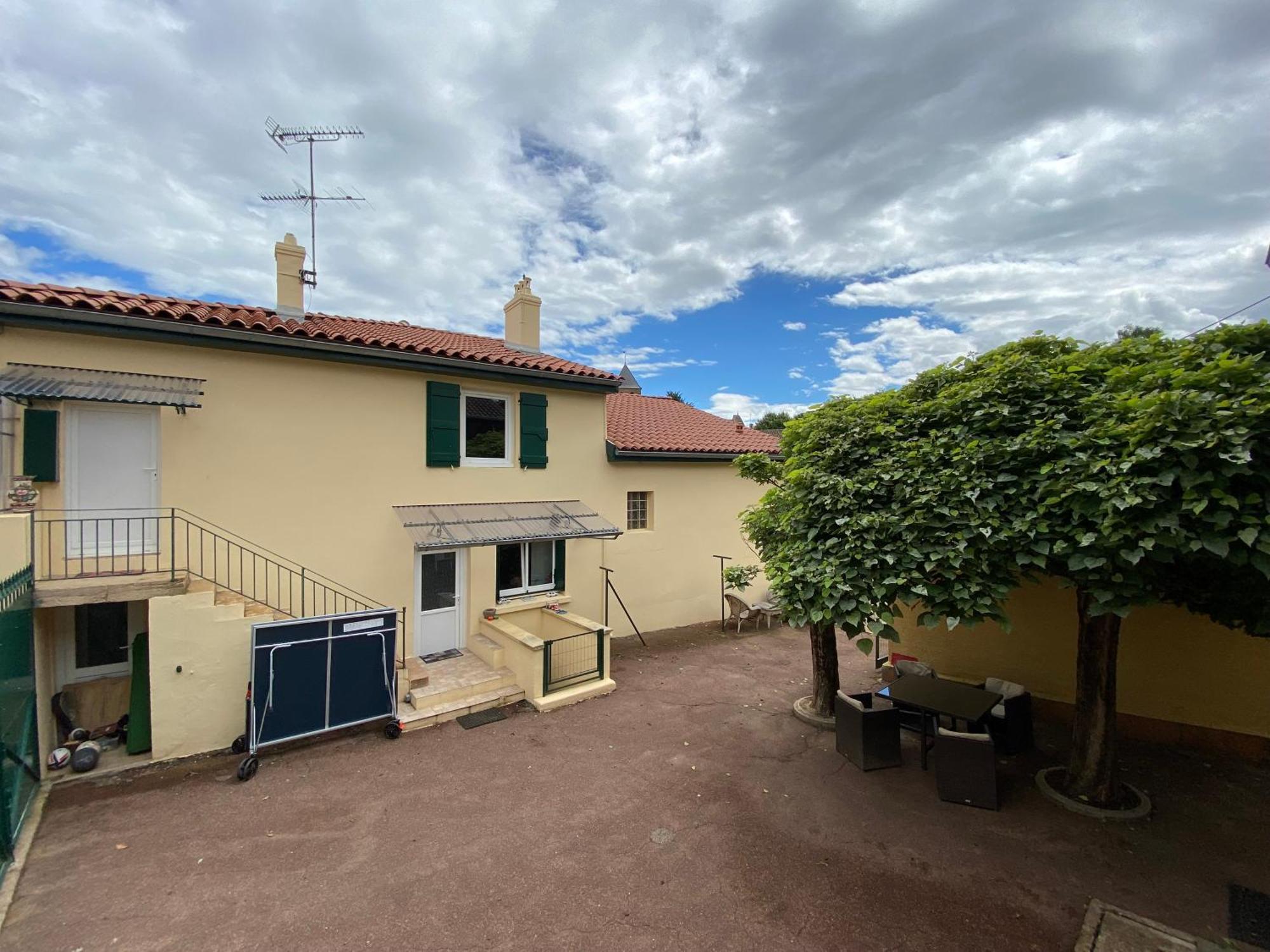 Au Lavoir Vinzelles Exterior photo